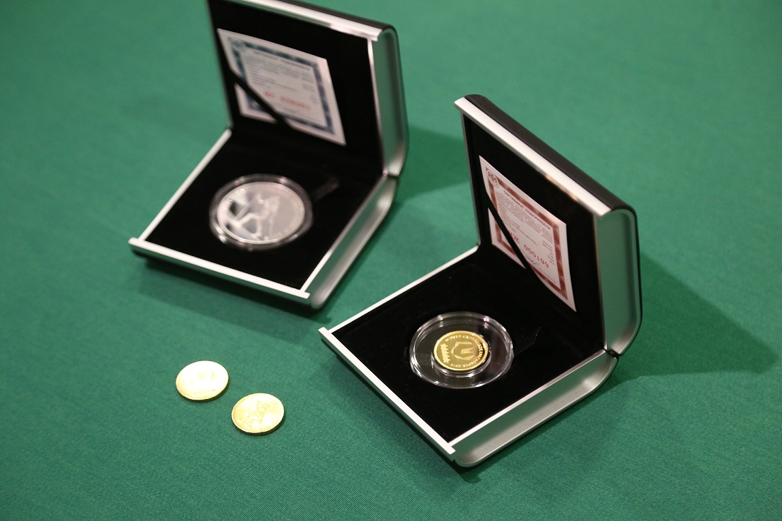 Жители Красноярского края смогут обменять обычную мелочь на памятные монеты Зимней универсиады-2019