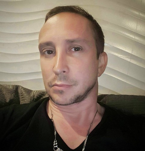 Певец Данко Певец Данко