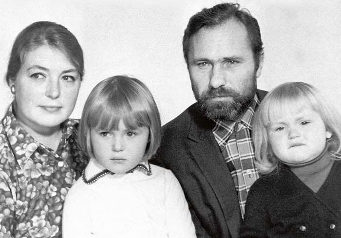 Лидия Федосеева-Шукшина рассказала о том, как муж планировал ее убить Лидия Федосеева-Шукшина рассказала о том, как муж планировал ее убить