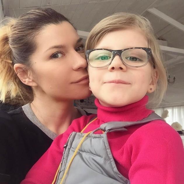Волкова с дочкой Волкова с дочкой