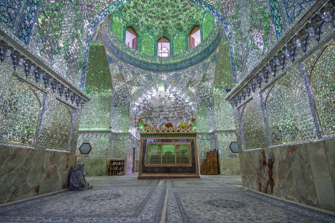 Картинки по запросу mirrored mosque in shiraz iran