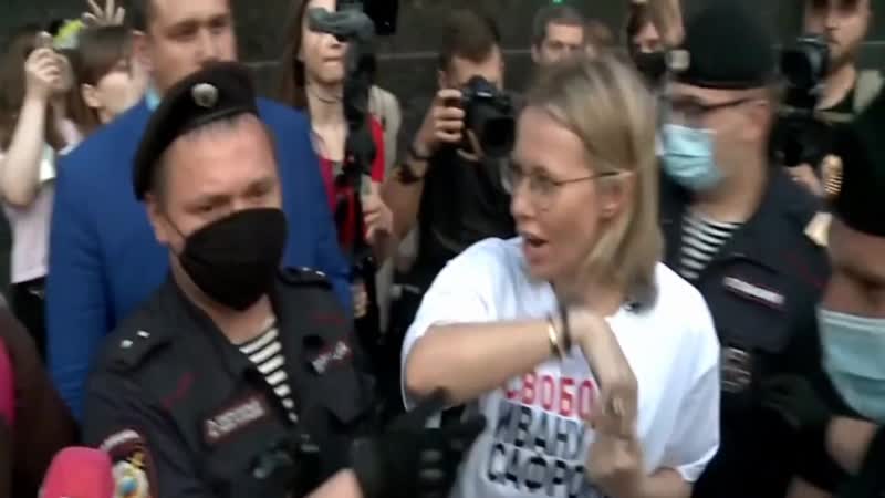 Баба лошадь пошла в разнос...