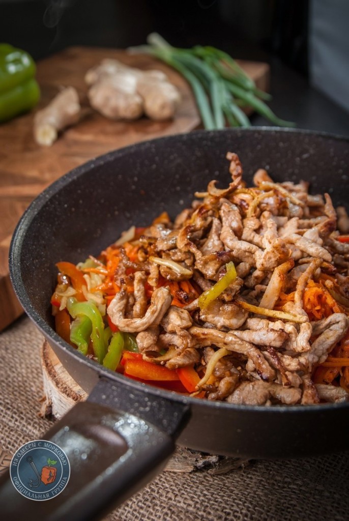 Вкусная мясная соломка на сковороде