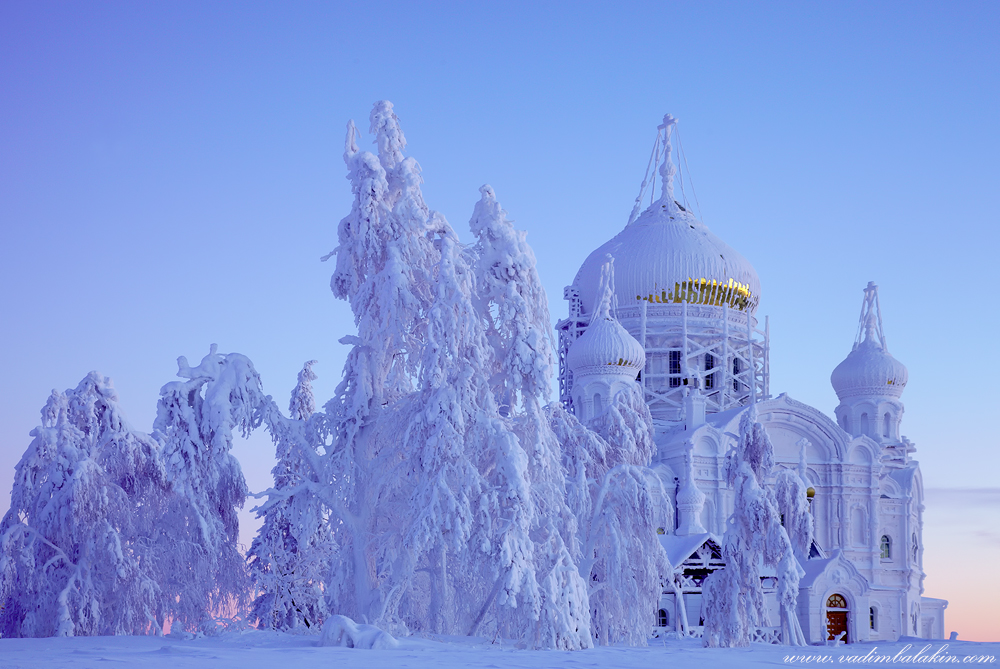 Белогорский монастырь Пермский зимой