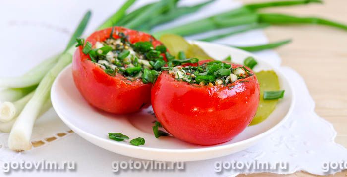 Малосольные помидоры с чесноком. Фотография рецепта