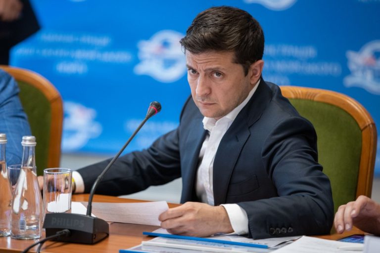 Мокрые штаны: Зеленский в Одессе снова струсил