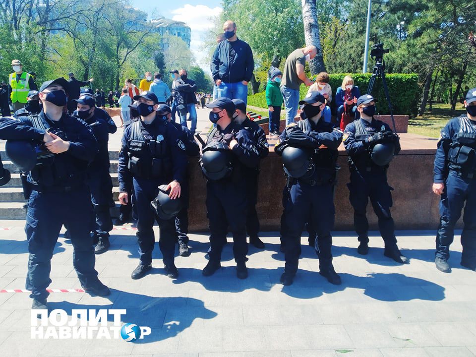 «Бандеровские бесы, вон из Одессы!»