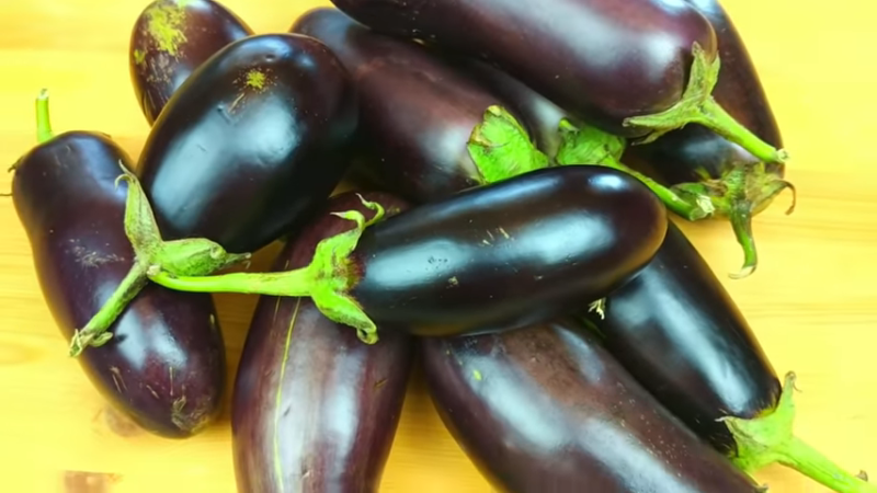 Простой способ хранить баклажаны круглый год, сохранив их вкус Простой способ хранить баклажаны круглый год, сохранив их вкус