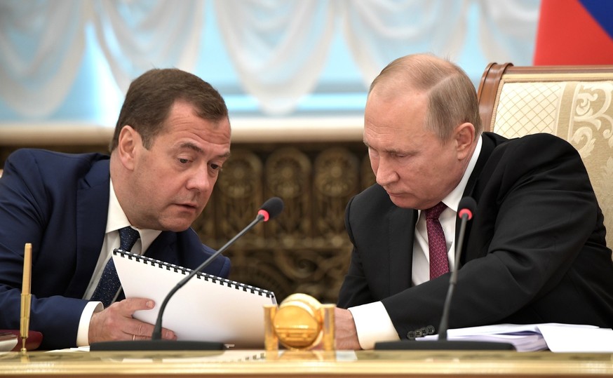 Конец эпохи Путина: как это будет. Путеводитель по будущей смене власти в России Конец эпохи Путина: как это будет. Путеводитель по будущей смене власти в России