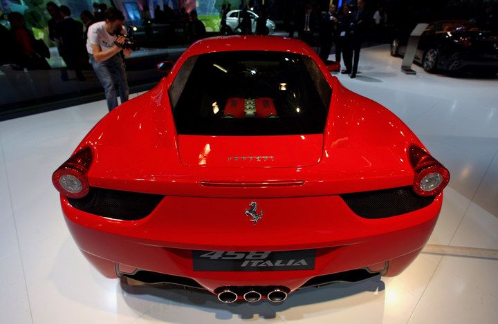 Десятка потрясающих автомобилей Ferrari Десятка потрясающих автомобилей Ferrari ferrati, автодизайн, автоистория, автоспорт, гонки, гоночный автомобиль, спорткар, суперкар