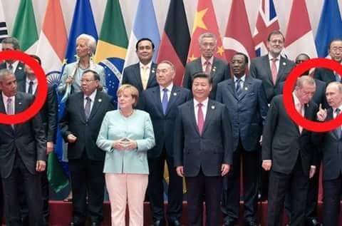 Обама подсматривает за разговором Путина и Эрдогана: Фото с G20 стало хитом соцсетей