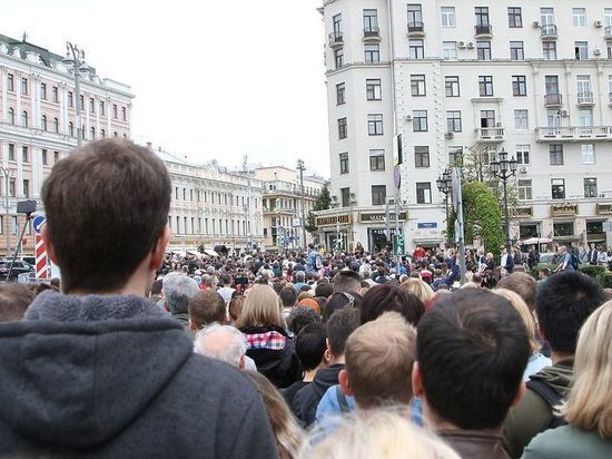 Праздник непослушания: заказчиком московских «погромов» стала власть Праздник непослушания: заказчиком московских «погромов» стала власть