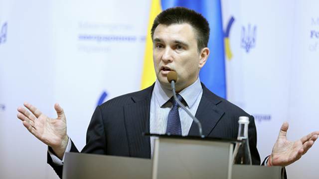 Украина отвергла предложение России по украинским морякам