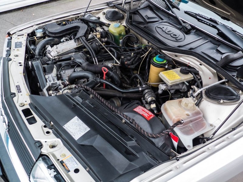 Audi 100 Turbo C3 :    80-