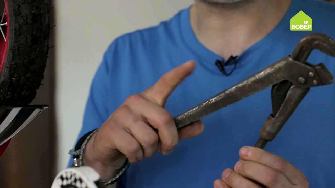 Необычное использование газового ключа