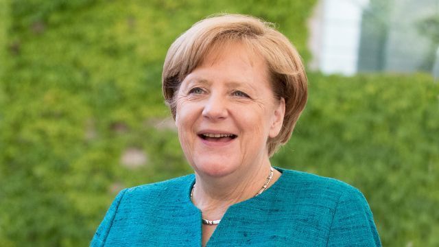 Нужно больше мигрантов: Меркель поддержала идею вдвое увеличить прием беженцев