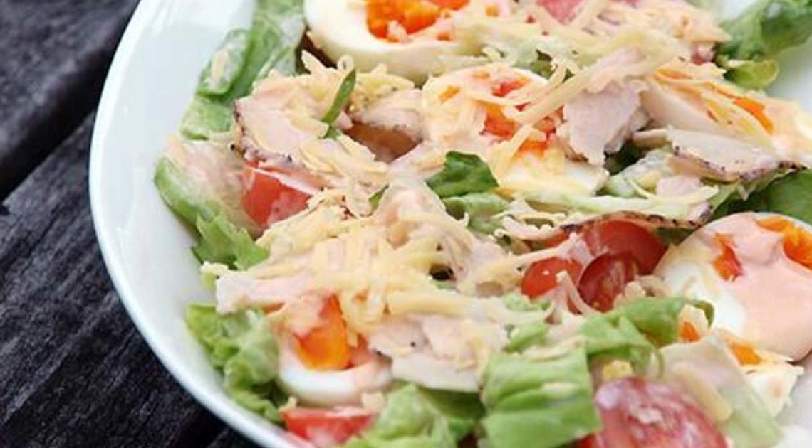 Легкий и до безумия вкусный салатик «Свежесть» Легкий и до безумия вкусный салатик «Свежесть»