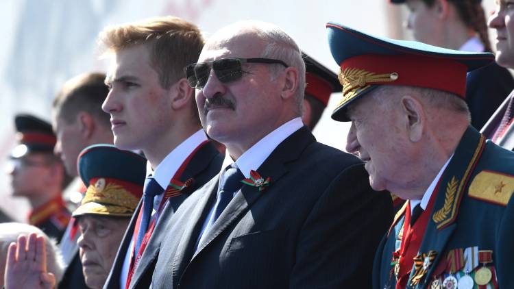 Запад разыграет украинскую карту для смещения президента Беларуси Лукашенко Запад разыграет украинскую карту для смещения президента Беларуси Лукашенко
