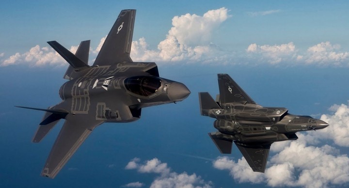 США пугают Путина: истребители F-35 усилят НАТО в Европе США пугают Путина: истребители F-35 усилят НАТО в Европе