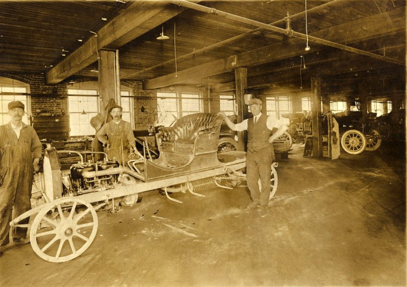 H. A. Moyer Automobile Company, Сиракузы, Нью-Йорк, 1912 H. A. Moyer Automobile Company, Сиракузы, Нью-Йорк, 1912 винтажные фото, история, олдтаймер, ретро, ретро авто, ретро фото, старина, фото
