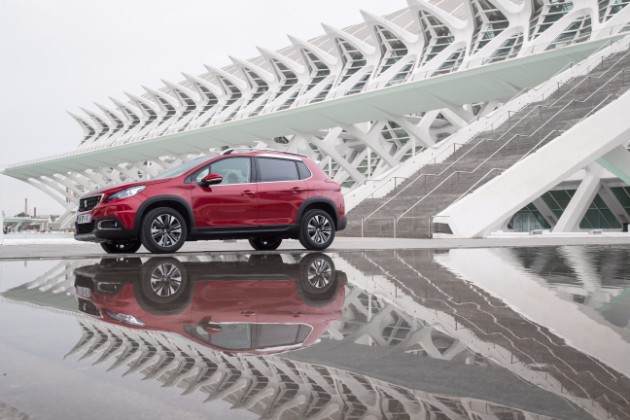 В Россию приедет новый компактный кроссовер Peugeot 2008 В Россию приедет новый компактный кроссовер Peugeot 2008