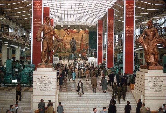 СССР 1958 года в цвете. Какой была наша страна 60 лет назад