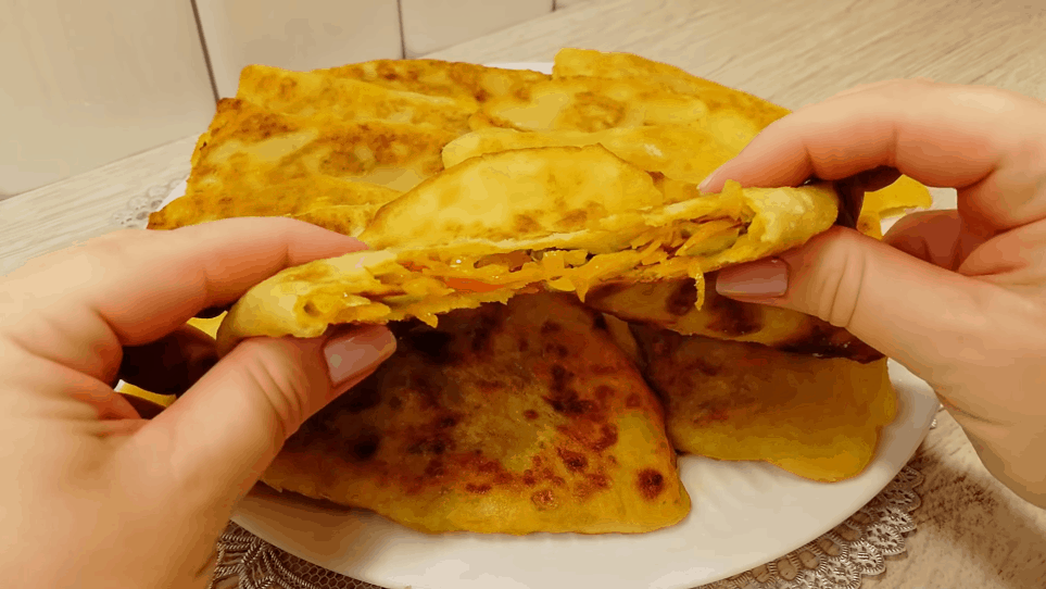 Необычные пирожки с пикантной начинкой, которую никто не угадает