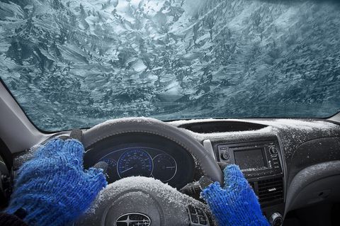 Зимние штрафы ПДД: знаете ли вы, за что их можно получить?