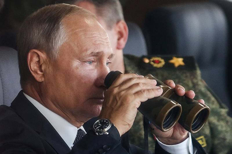 Bloomberg: Путин не успокоится, пока не получит Ливию Bloomberg: Путин не успокоится, пока не получит Ливию