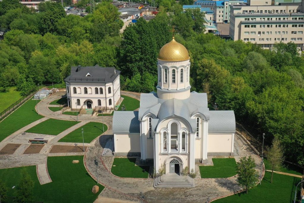Праздничная литургия пройдёт в храме на улице Василия Петушкова