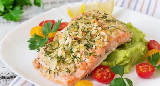 Врач посоветовал лучший ужин для профилактики болезней сердца