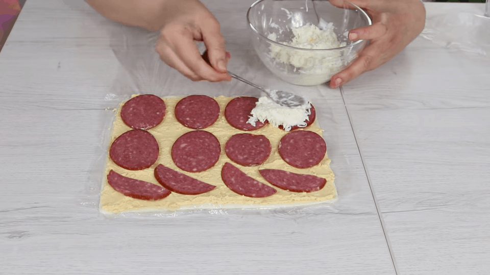 Необычный рецепт из плавленого сырка. Вкусно, красиво и просто Необычный рецепт из плавленого сырка. Вкусно, красиво и просто