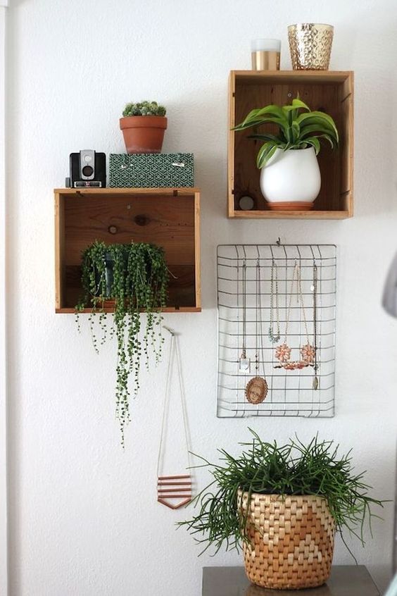 Картинки по запросу caisse de vin deco