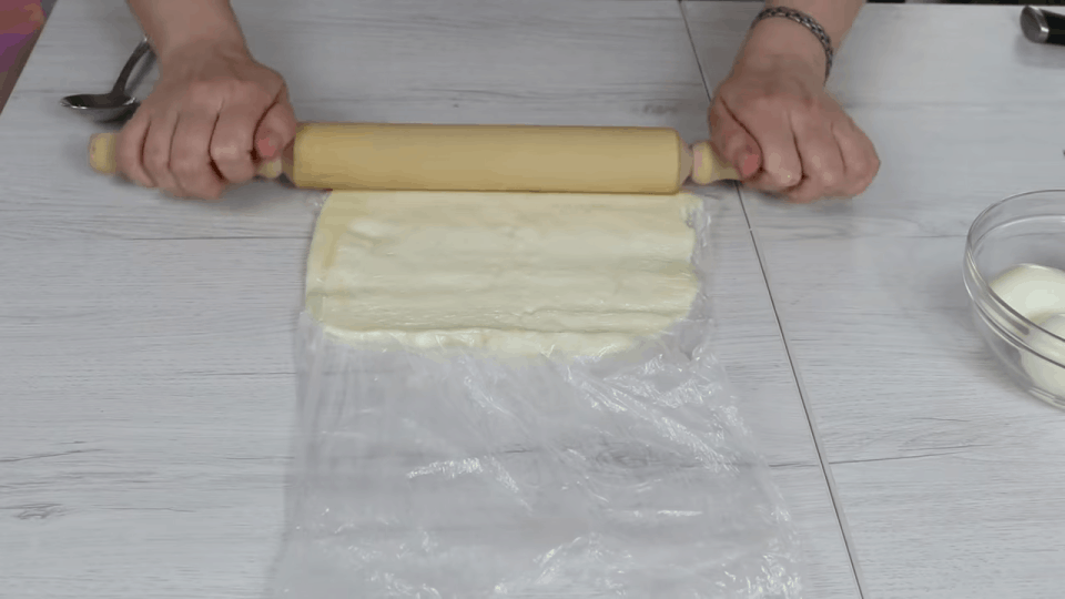 Необычный рецепт из плавленого сырка. Вкусно, красиво и просто Необычный рецепт из плавленого сырка. Вкусно, красиво и просто