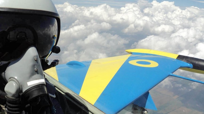 В Госдуме оценили видео полета боевой авиации ВВС Украины над Азовом