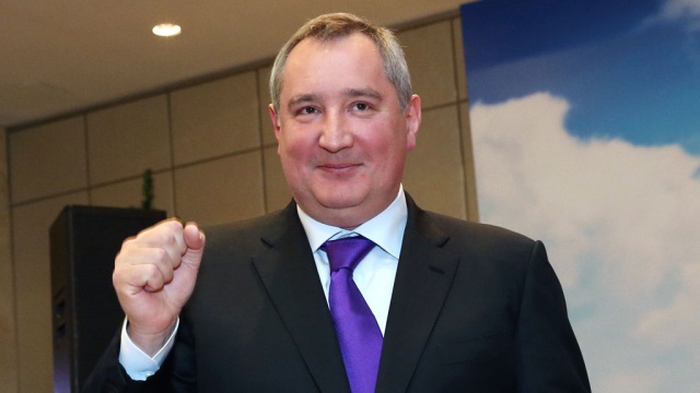 Рогозин посоветовал латвийскому депутату отморозить уши назло России
