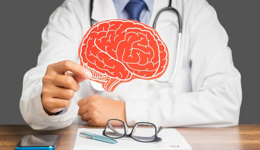 Daily Mail: Как не пропустить начало деменции, рекомендует врач