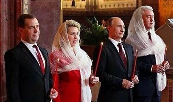 Что, помимо 20 лет нищеты россиян и богатсва дружков "царя", скрывается за брендом "Путин"?