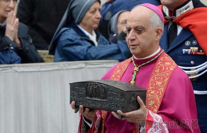 10 ценных исторических артефактов, которые показали миру совсем недавно 10 ценных исторических артефактов, которые показали миру совсем недавно