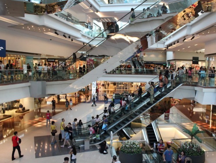 История про жену, которой запретили брать мужа в супермаркет