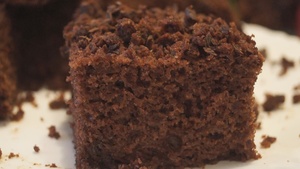 Фото к рецепту: Шоколадный пирог. Очень Сочный и Вкусный! Фото к рецепту: Шоколадный пирог. Очень Сочный и Вкусный!