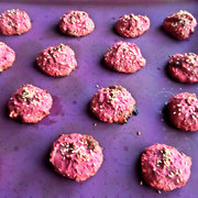 Фото приготовления рецепта: Свекольное печенье на гречневой муке