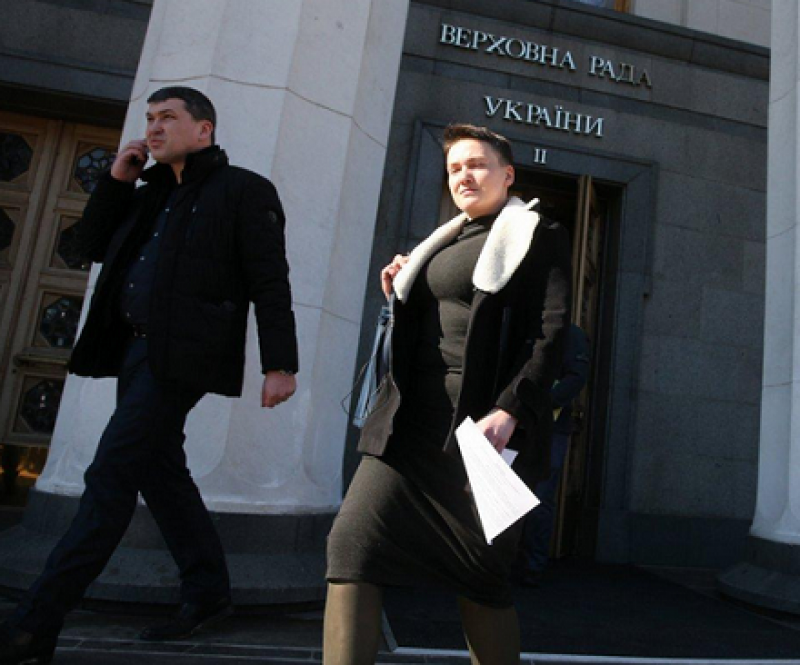 Освобождённая из СИЗО Савченко с головой окунулась в депутатскую деятельность