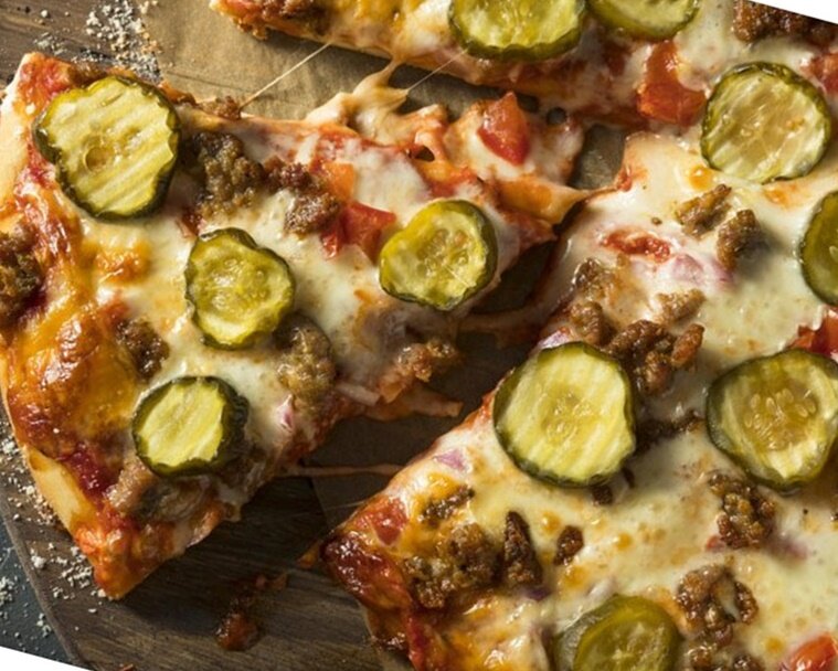 5 оригинальных и безумно вкусных "мужских" начинок для пиццы, которые вы никогда не пробовали