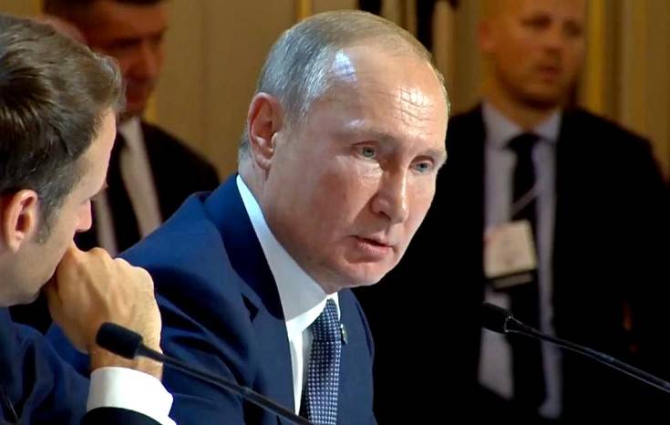 Слова Путина об убитом боевике в Берлине «травмировали» немецких политиков Слова Путина об убитом боевике в Берлине «травмировали» немецких политиков