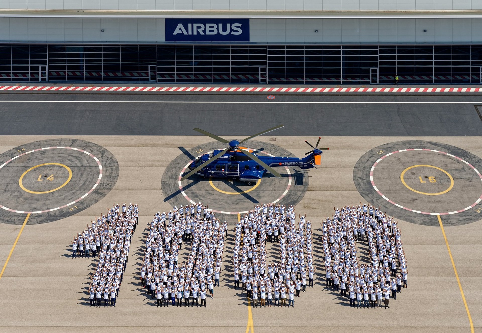 H215-7R307746-1-Airbus-Helicopters H215-7R307746-1-Airbus-Helicopters