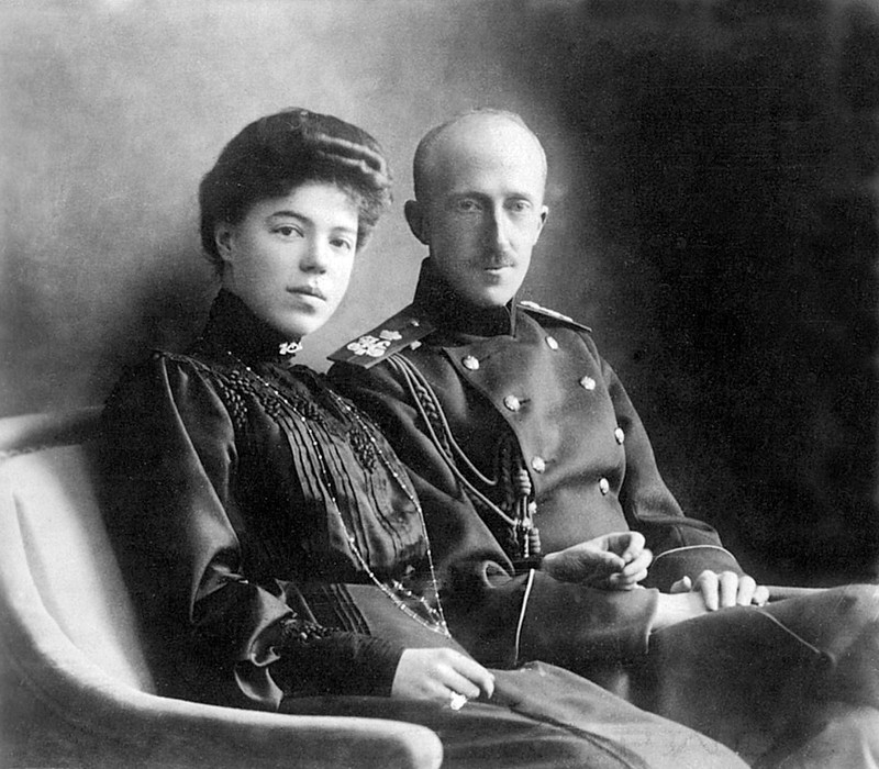 Великие истории любви. Рай в шалаше с любимым Великой княгини Ольги Александровны Великие истории любви. Рай в шалаше с любимым Великой княгини Ольги Александровны