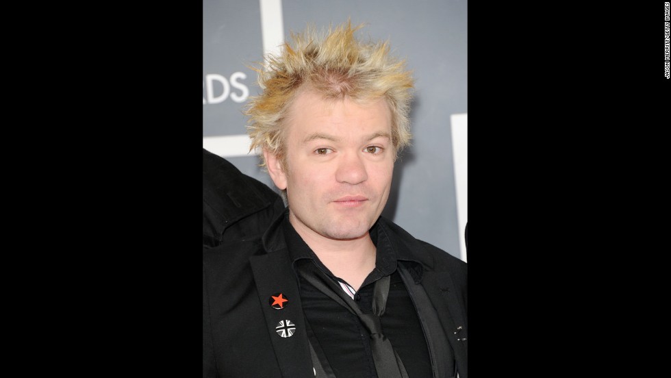 Musician Deryck Whibley <a href=