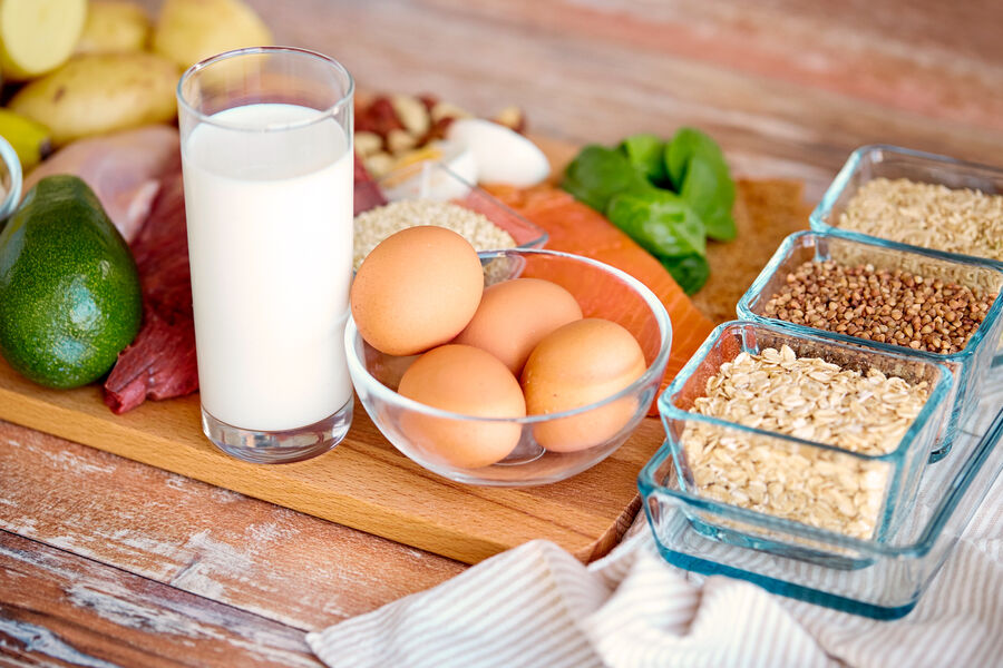 Гастроэнтеролог перечислила продукты, которые повышают уровень гормона счастья