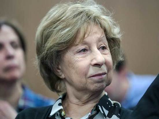 Ахеджакова рассказала о вирусе советизма, холуйстве и мракобесии в России Ахеджакова рассказала о вирусе советизма, холуйстве и мракобесии в России